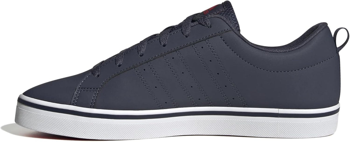Adidas VS Pace 2.0 kombinerar sportig stil