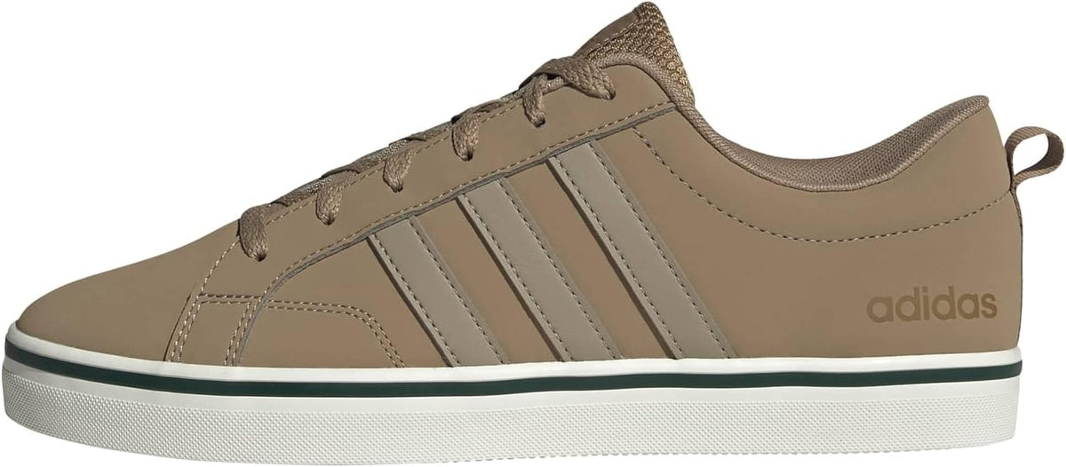 Adidas VS Pace 2.0 kombinerar sportig stil
