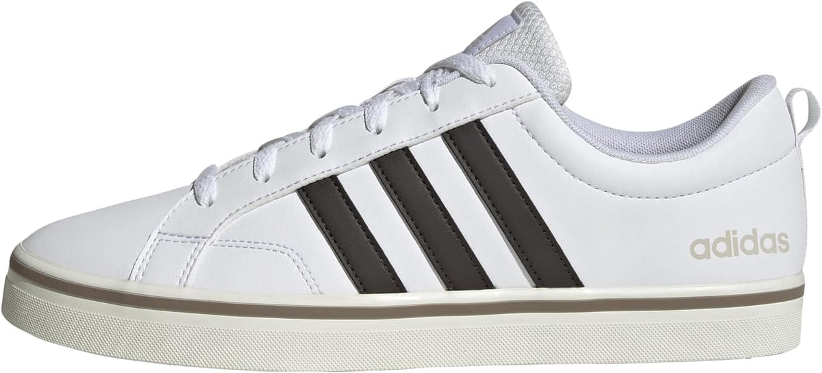 Adidas VS Pace 2.0 kombinerar sportig stil