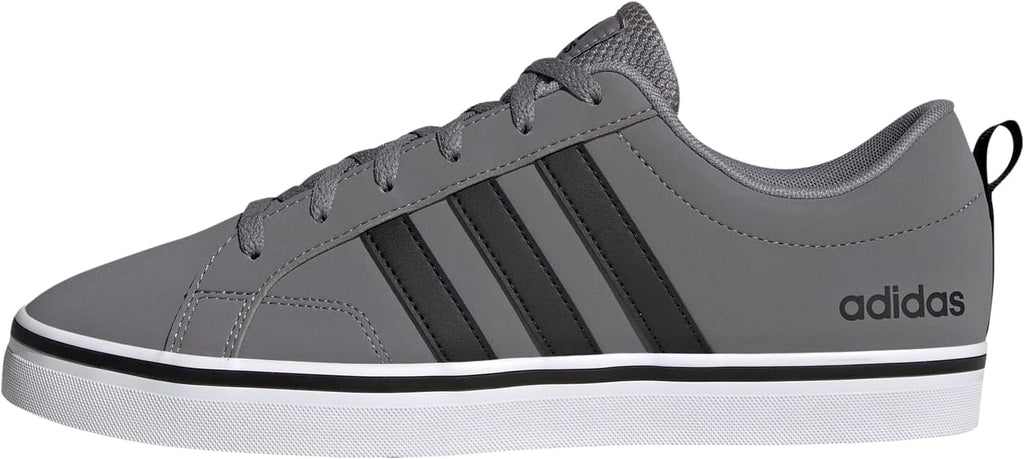 Adidas VS Pace 2.0 kombinerar sportig stil