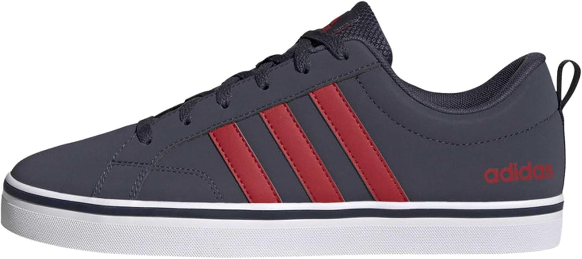 Adidas VS Pace 2.0 kombinerar sportig stil