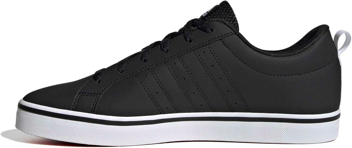 Adidas VS Pace 2.0 kombinerar sportig stil