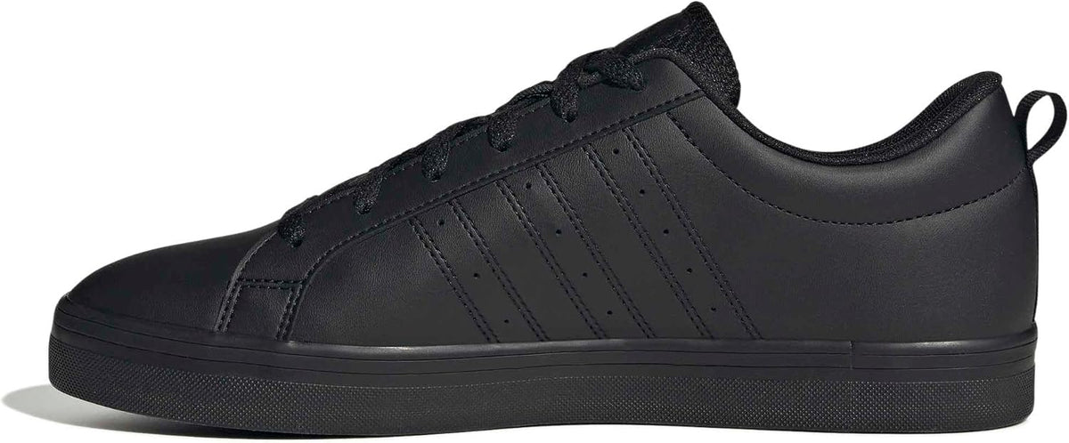 Adidas VS Pace 2.0 kombinerar sportig stil