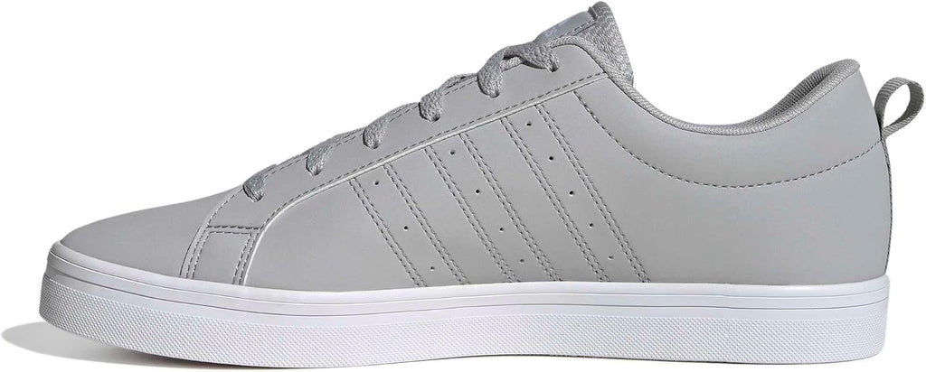 Adidas VS Pace 2.0 kombinerar sportig stil