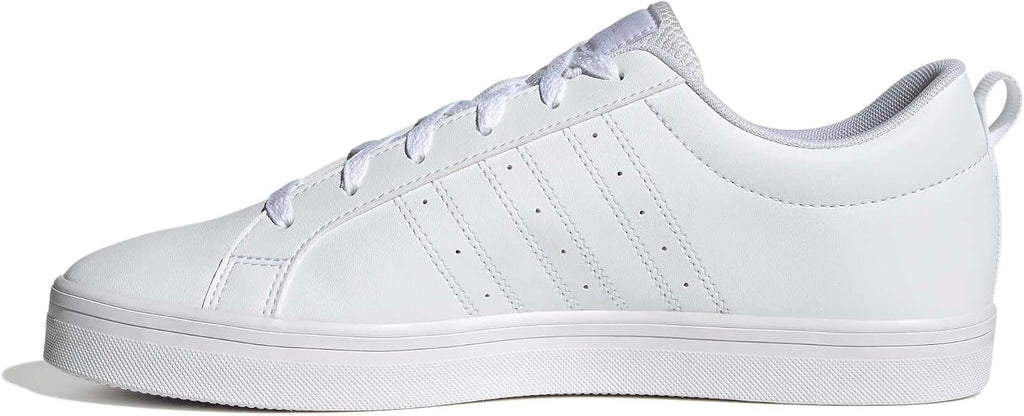 Adidas VS Pace 2.0 kombinerar sportig stil