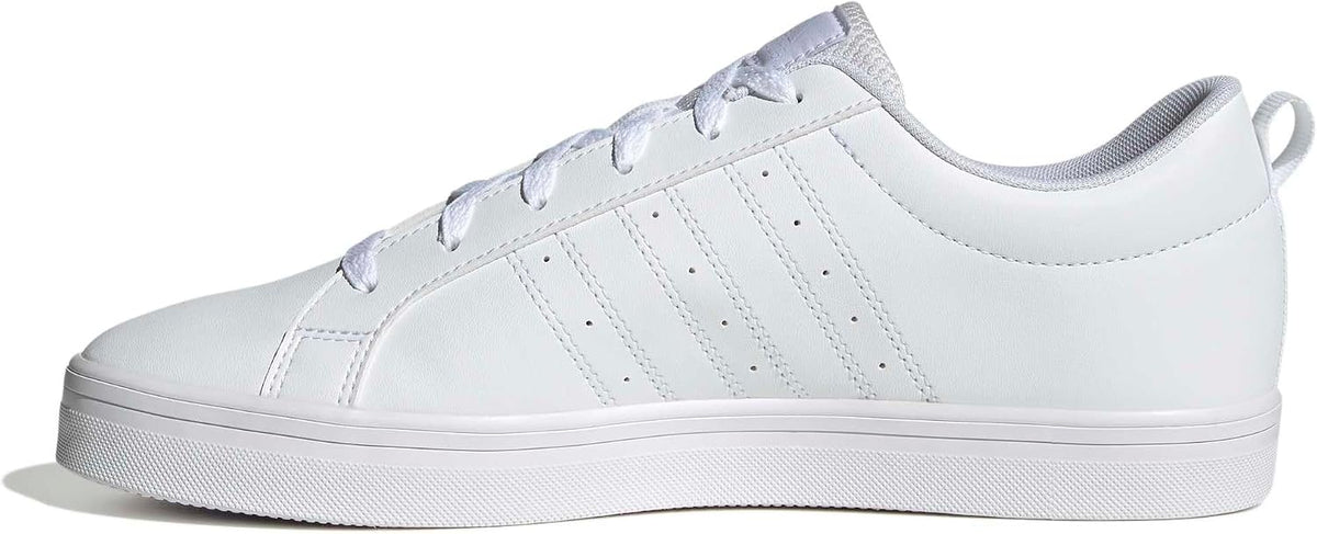 Adidas VS Pace 2.0 kombinerar sportig stil