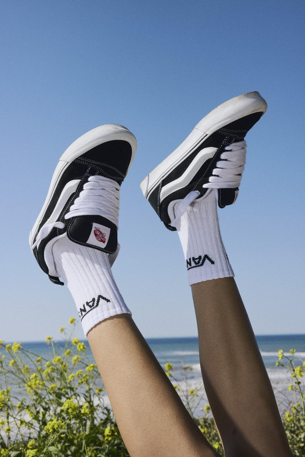 Vans Unisex Knu Skool Sneaker