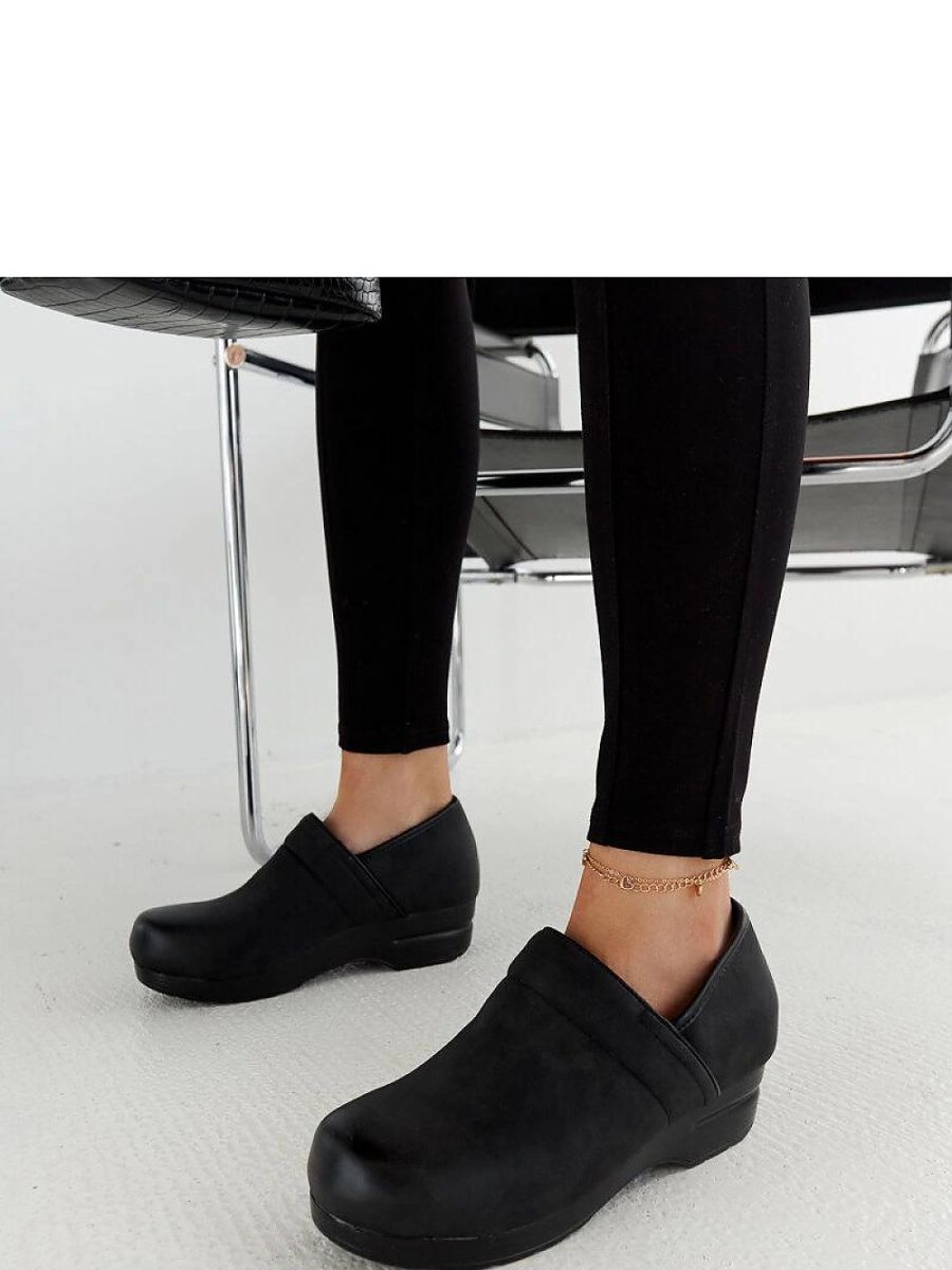 Half shoes model 206480 Solea
