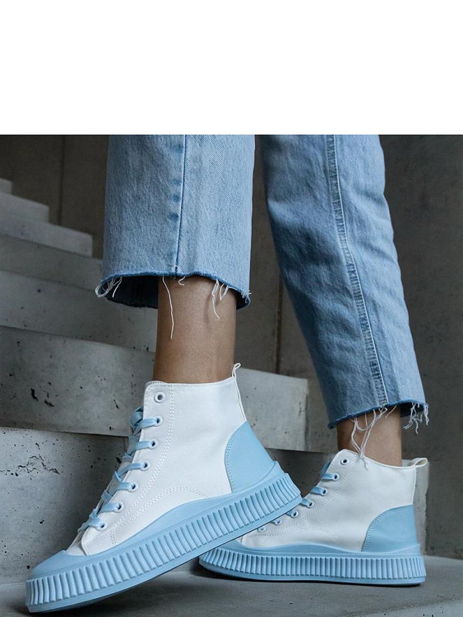 Sneakers model 207205 Solea