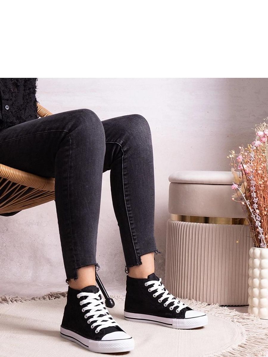Sneakers model 207206 Solea