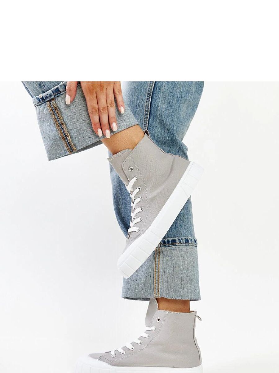 Sneakers model 207386 Solea