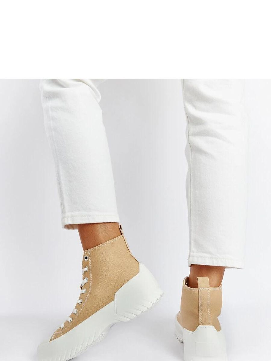 Sneakers model 207551 Solea