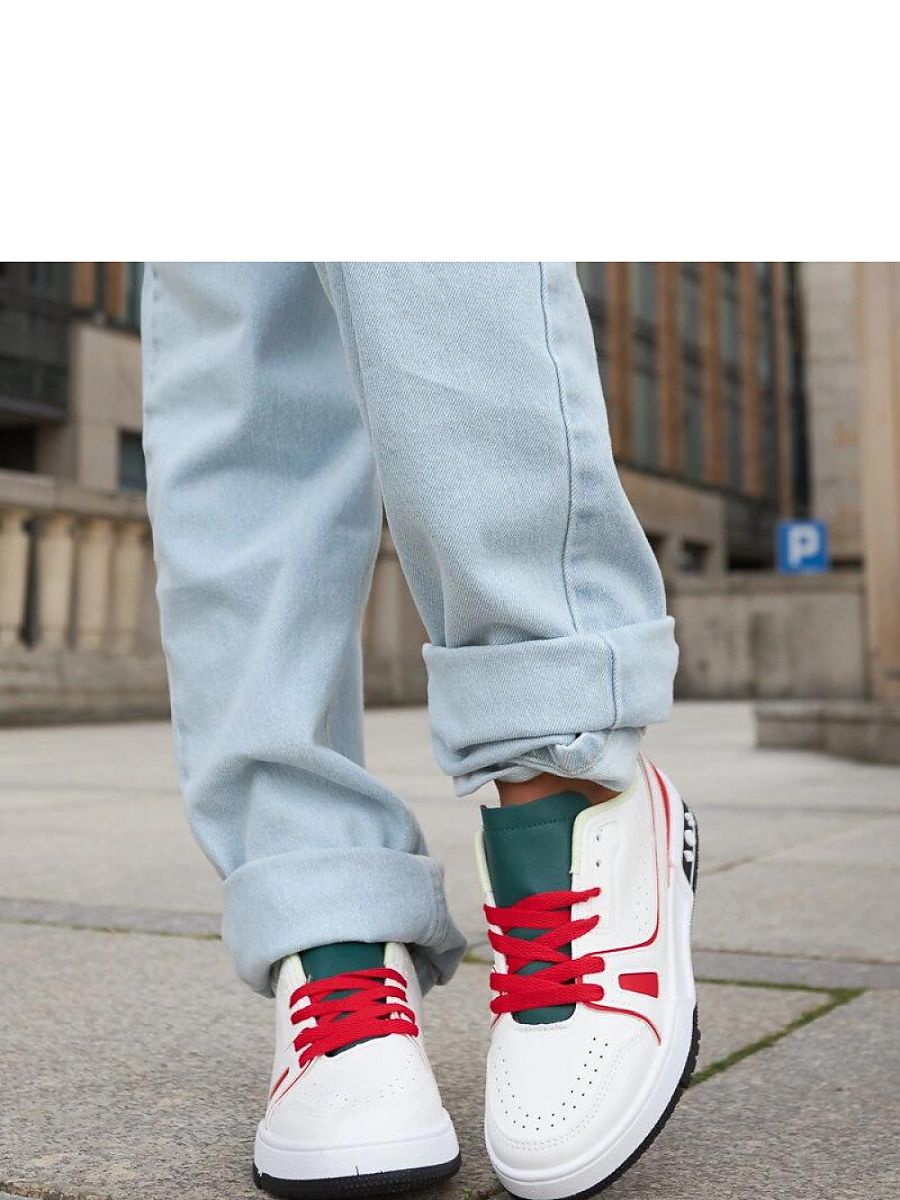 Sneakers model 207671 Solea