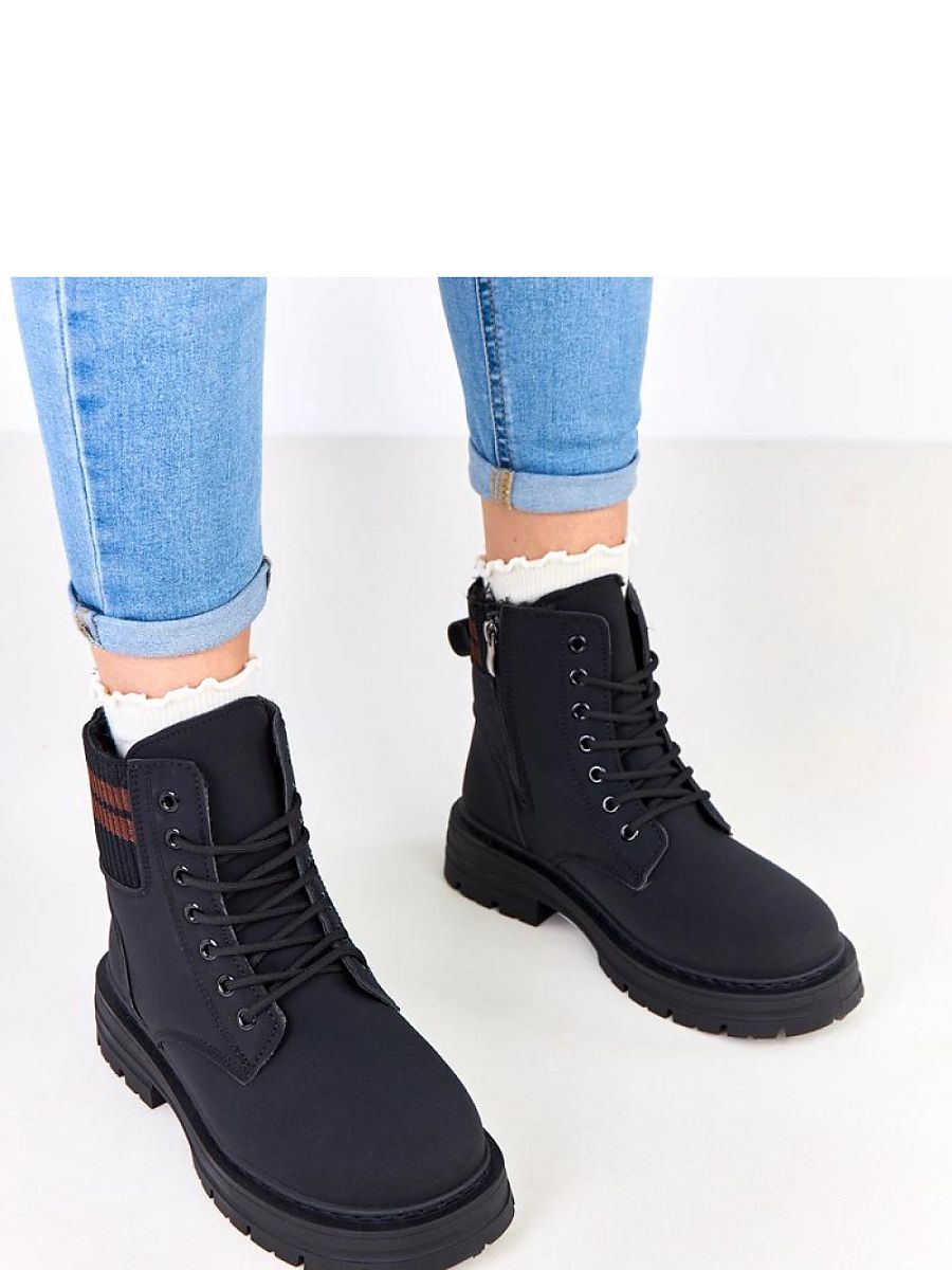 Trapper shoes model 219420 Solea