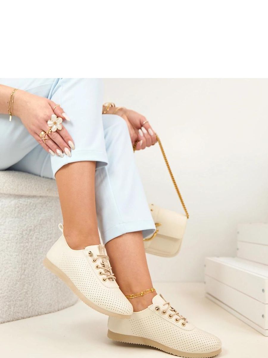 Sneakers model 225577 Solea