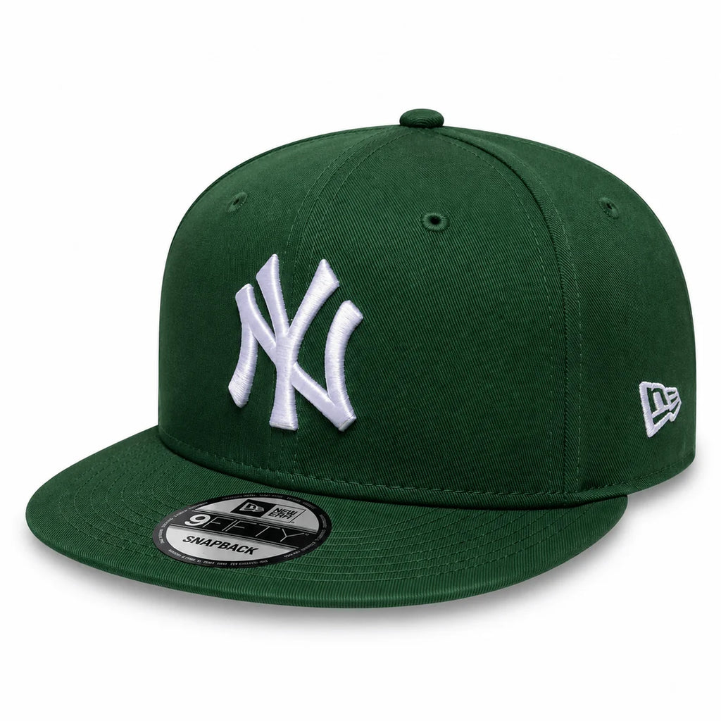 Grön New Era 9FIFTY New York Yankees snapback sedd framifrån