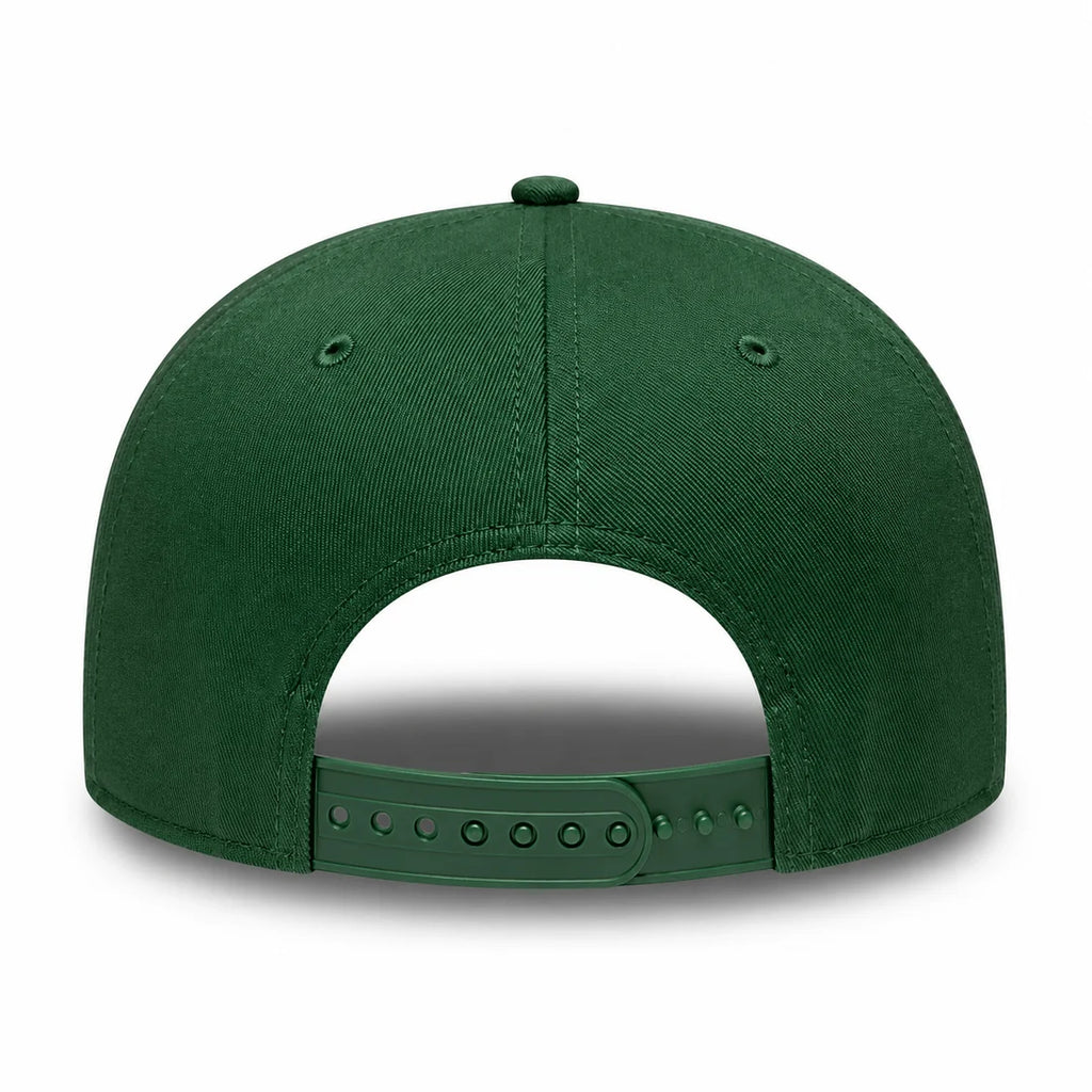 Grön New Era 9FIFTY New York Yankees snapback sedd bakifrån