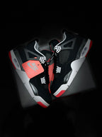 AJ4 Black & Red – svart och röd